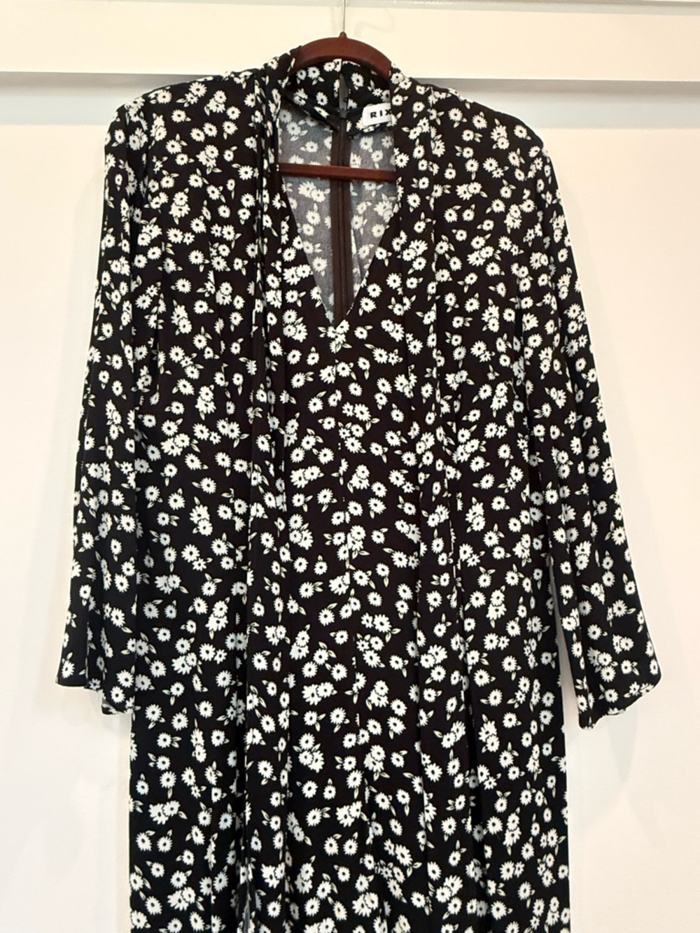 RIXO Ashley Floral Jumpsuit with Tie Collar - Picture 5 of 8